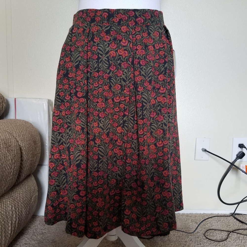 Nwt's Lularoe Madison Skirt Size Medium